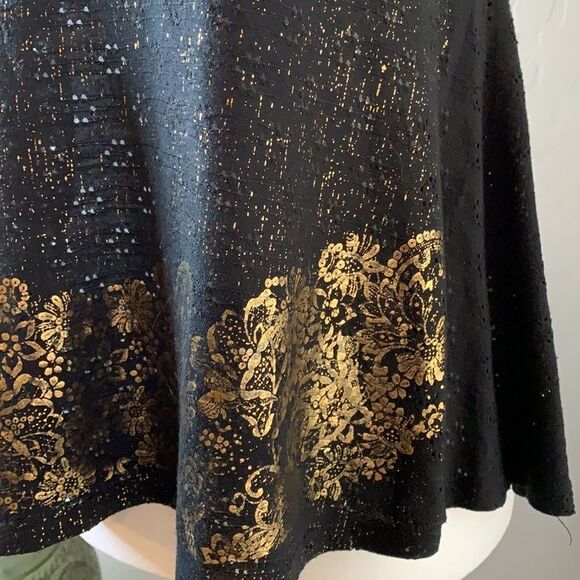 𝅺mudd T-back rocker glam tank top black w/gold embellished floral pattern - Picture 2 of 8